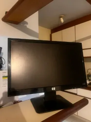 Monitor HP v185es 18.5" LCD - Ótimo Estado