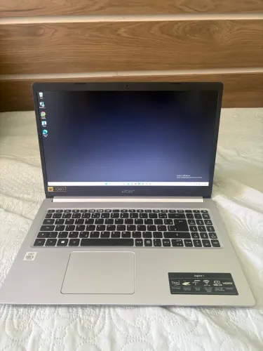 Notebook Acer i510210U