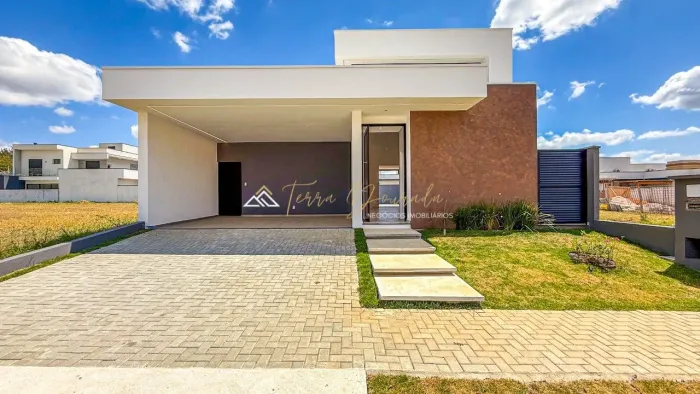 Casa em condominio fechado Taubate