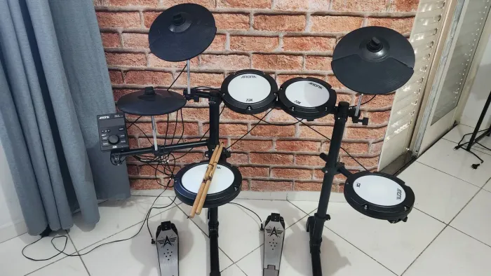 Bateria eletronica 