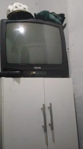 Tv Philips 21polegadas funcionando perfeitamente com conversor e antena digital