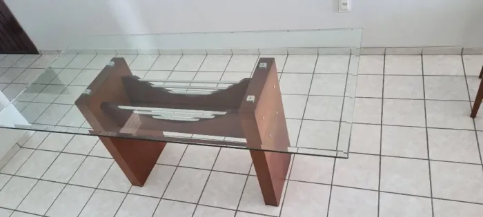 Mesa de jantar de vidro