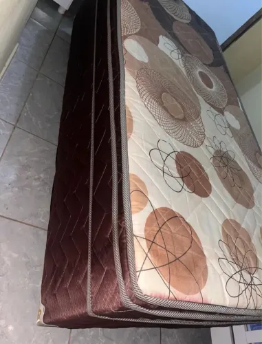 Cama de solteiro