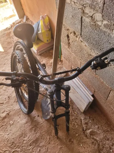 Caloi 100 quadro e rodas