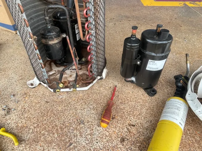 Manutenção e instalação de ar condicionado