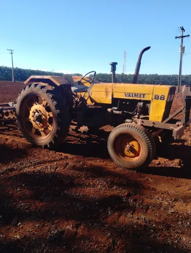 Trator Valmet 88
