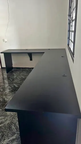 MESA DE ESCRITÓRIO