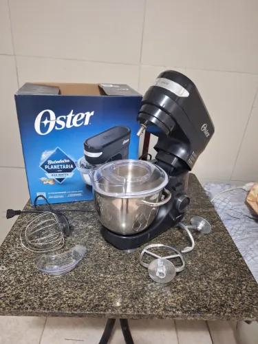 Batedeira Planetária Oster