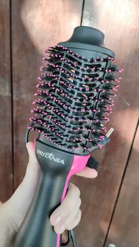 Escova Secadora Britânia Bec02Pr Preta