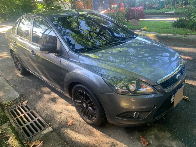 Ford Focus Sedan 2.0 16v/2.0 16V Flex 4P Aut. 2013