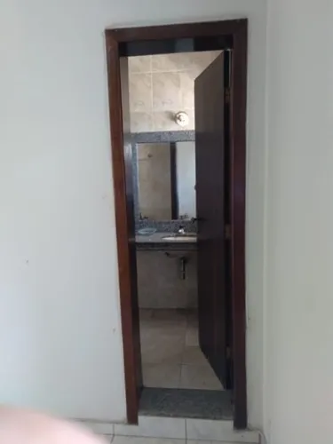 alugo quarto centro