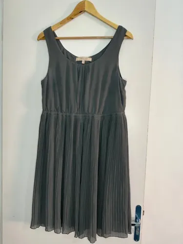 Vestido plissado tamanho 42