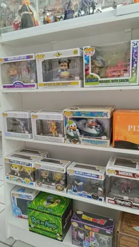 Coleção de Funko Pop - Diversos Personagens muitas edições limitadas 
