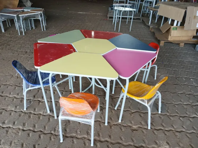 Fabricamos conjuntos Trapézio para educação infantil, em Manaus