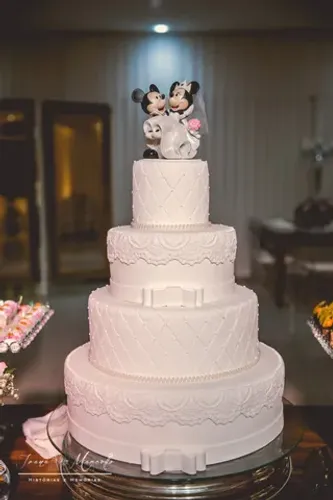 Comprado na DISNEY! Lindo Topo bolo Mickey e Minnie comprado na Disney Park-Novo