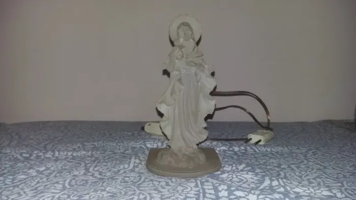 Enfeite Nossa Senhora em Resina Cristal - Com Luz