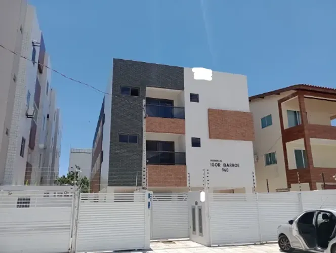 Apartamento no Portal do Sol com 3 quartos, sendo 1 suíte(OPORTUNIDADE).