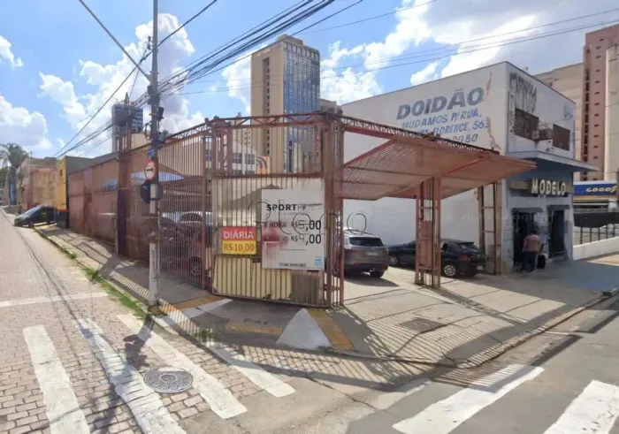 Terreno à venda em Campinas, Centro, com 142 m²