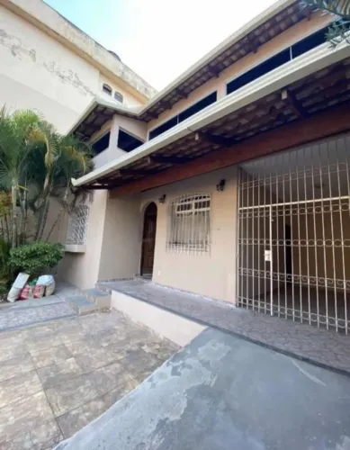 Linda casa em Jandira