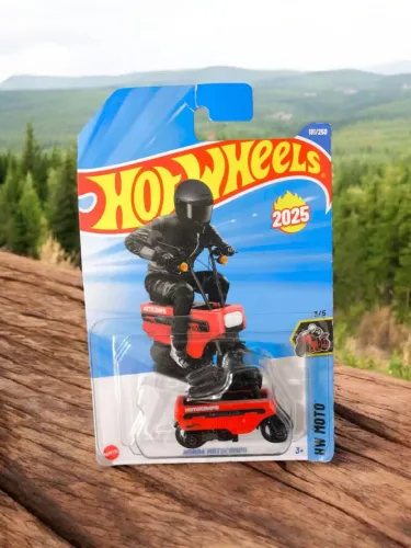Carrinho Hot Wheels Honda Motocompo 2025