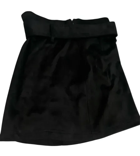 Saia Suede