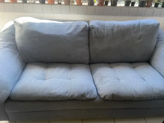 Sofá 3 lugares 1,80