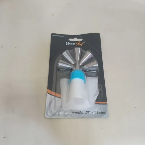 Vendo kit para confeitar com 6 bicos 