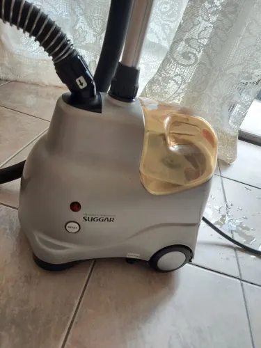 Passadeira de roupa Suggar 