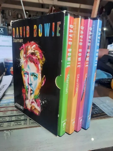 Box original DVD David Bowie 4 discos **leia a descrição**