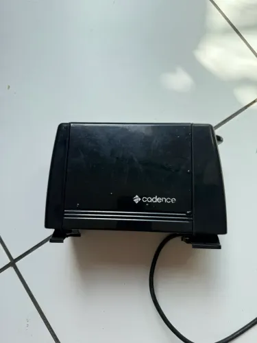 Vendo torradeira Cadence 