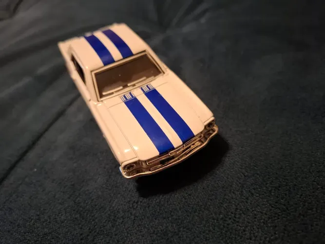 Miniatura de carro Ford Mustang