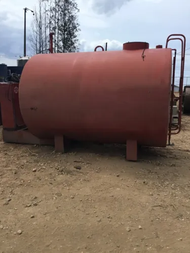 TANQUE DE COMBUSTÍVEL 7 MIL LITROS 1,90m DIAM 2,77m COMP 770 KG