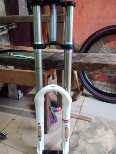 Suspensão rst R-one