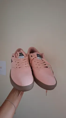 Tênis feminino Mormaii 37