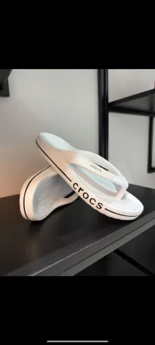 Crocs levíssima 