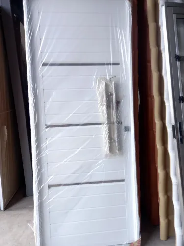 Porta lambri aço com friso. 85cm. R$899.00