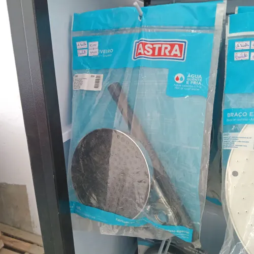 Chuveiro Astra com Braço em Alumínio