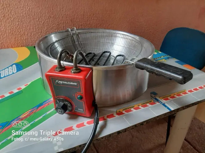 Fritadeira Elétrica Metalcubas