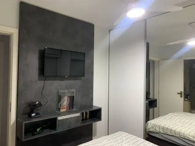 Vende-se apartamento na Nova Piraju com com 2 quartos, 2 banheiros e 1 vaga.