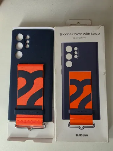 Capa de Silicone com Alça para Galaxy S22 Ultra - Original Samsung
