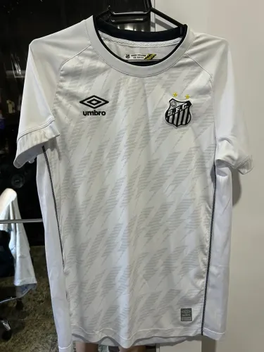 Camisa oficial do Santos FC Umbro $89