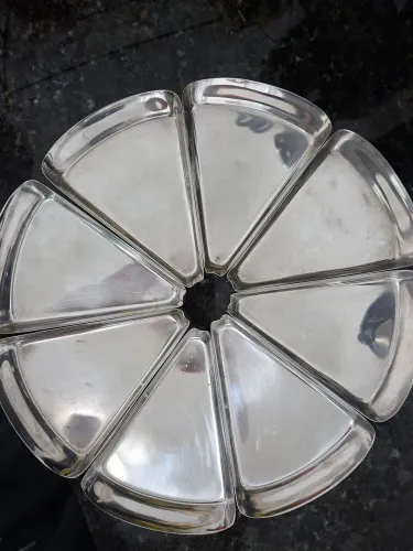 Pratos para pizza em inox
