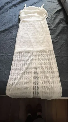 Vestido branco de renda