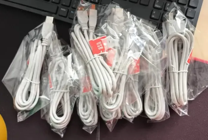 Cabo USB 2.0 para impressora 15 reais cada