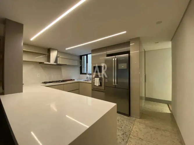 Prédio à venda, 7 quartos, 3 suítes, 6 vagas, Boa Viagem - Belo Horizonte/MG