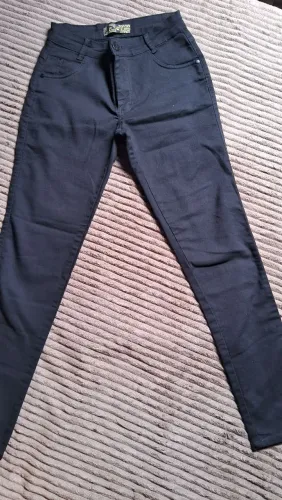 Calça Jeans Feminina Tam 42