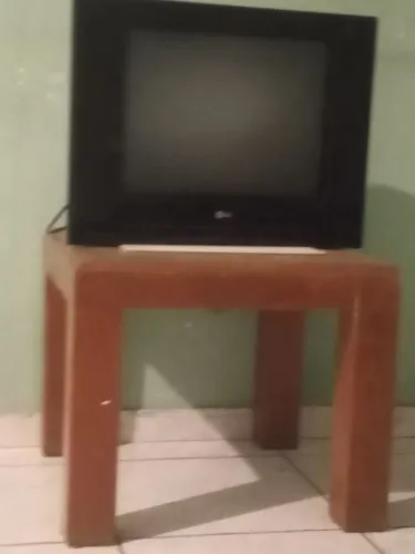 TV LG 21 Polegadas tubo tela plana