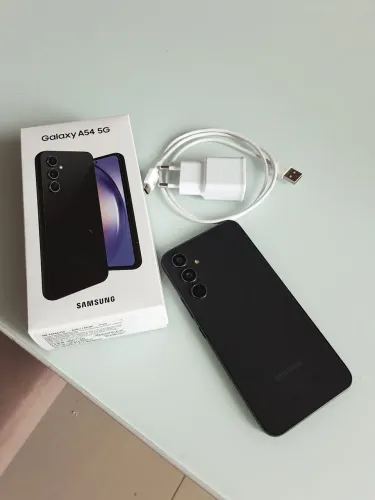 Samsung Galaxy A54 5G com One UI 8.0