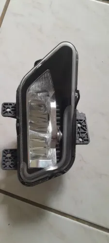 Farol de neblina Fiat toro usado lado esquerdo 