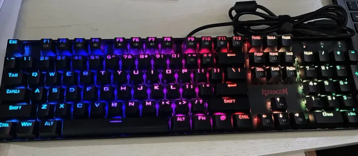 Teclado Mecânico Redragon Mitra - Padrão ANSI